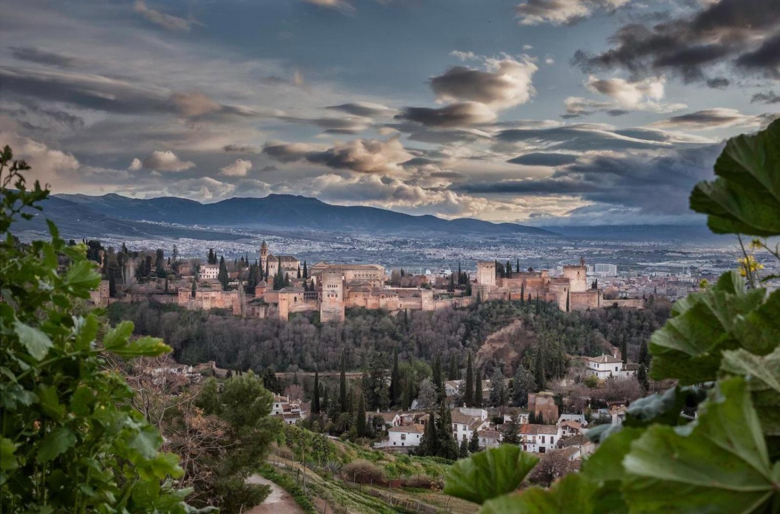 Acogedor Y Silencioso Duplex Albaicin, Cerca Del Mirador De San Nicolas Granada Eksteriør billede